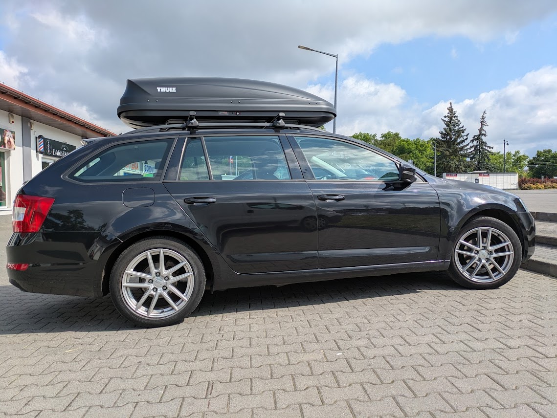Box dachowy Thule Pacific Skoda Octavia Box dachowy Thule Pacific Skoda Octavia